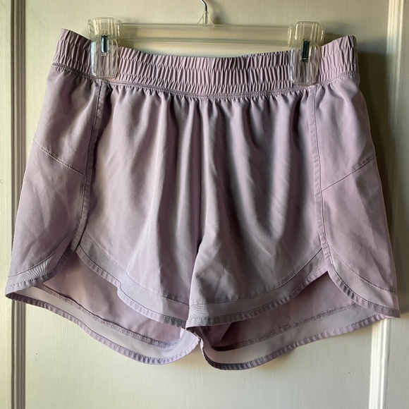 Womens Lavender Frost Gaiam Woven Short with Mesh - Picture 1 of 3